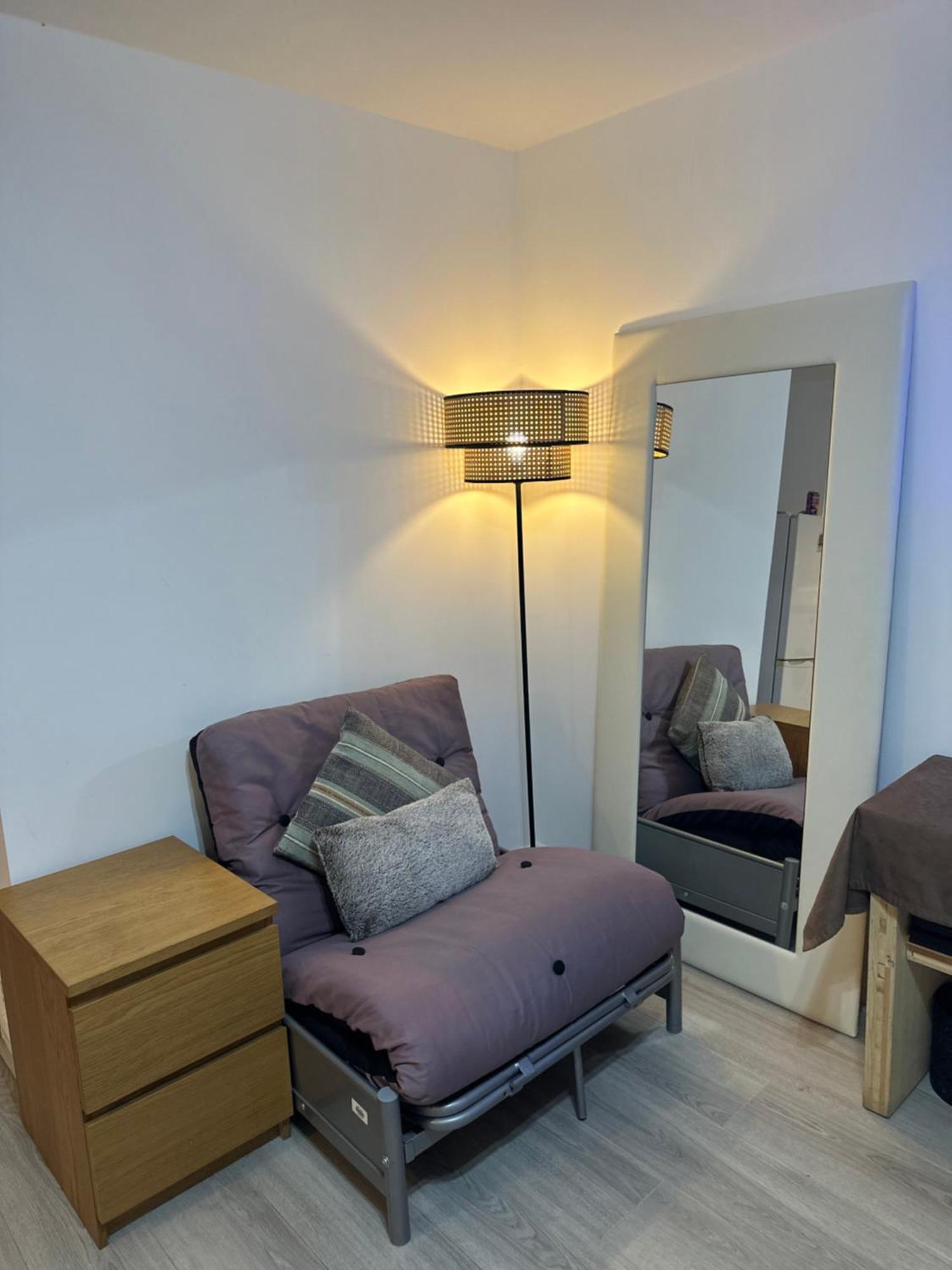Stylish Studio Flat - Watford Junction - Harry Potter Dış mekan fotoğraf